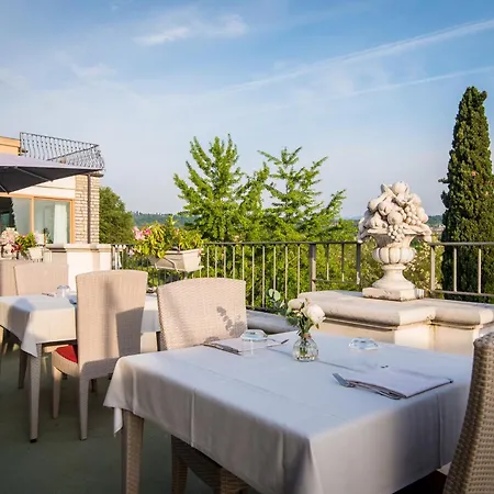 Porta Del Sole 4* Сойано-дель-Лаго