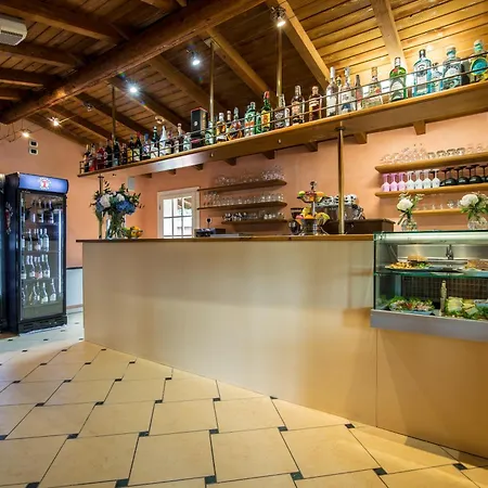 Hotel Porta Del Sole Soiano Del Lago